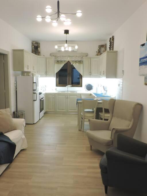 Annissa Appartment Karpathos Esterno foto