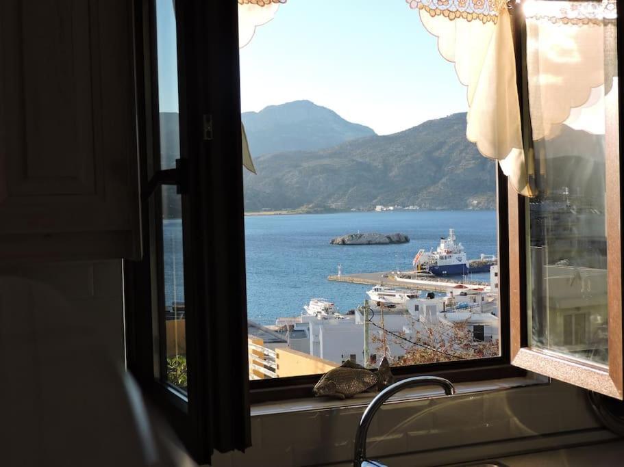 Annissa Appartment Karpathos Esterno foto