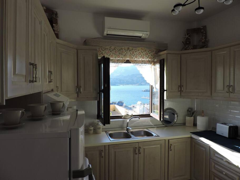 Annissa Appartment Karpathos Esterno foto